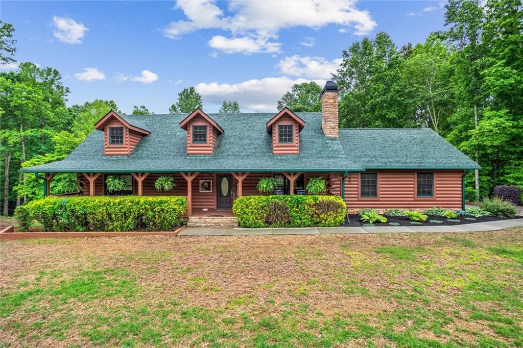 4 bedroom, 4 bathroom single family residence sold at 203 River Ridge Drive, Pendergrass, GA 30567