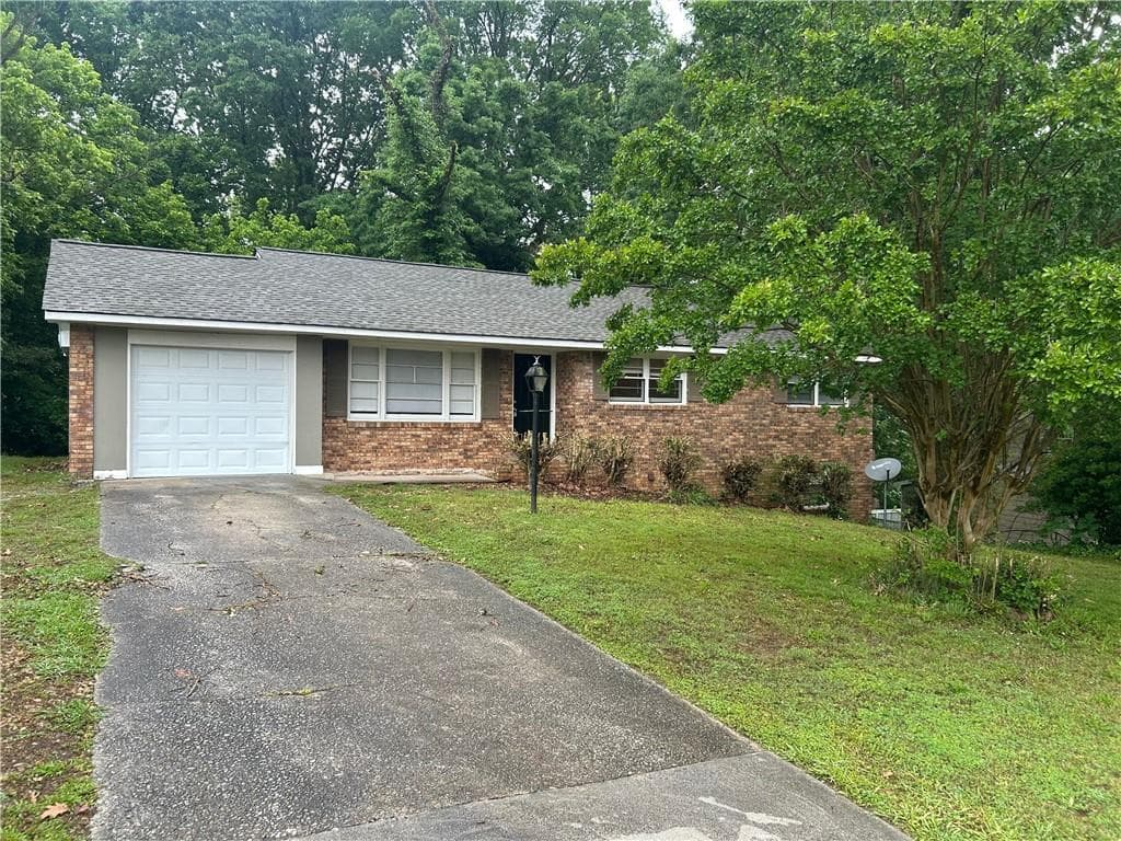 5703 Kimberly Lane, Norcross, GA 30071 — most recent listing photo