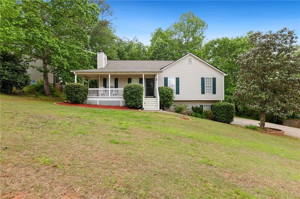 3 bedroom, 3 bathroom single family residence sold at 39 Cannon Place, Dallas, GA 30157