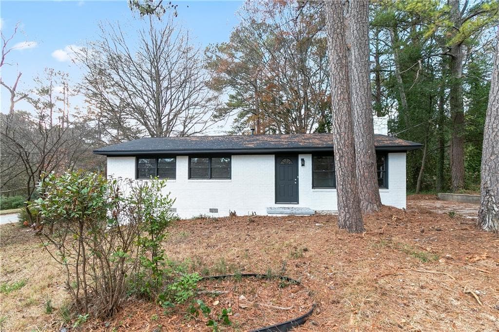 3 bedroom, 2 bathroom, 1,075 sq ft single family residence sold at 3215 Pennignton Circle, Atlanta, GA 30354