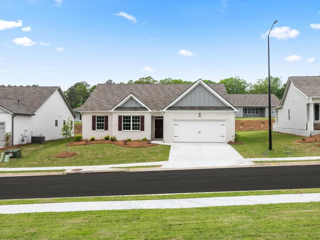 136 Majestic Oak Circle, Dallas, GA 30132 — most recent listing photo