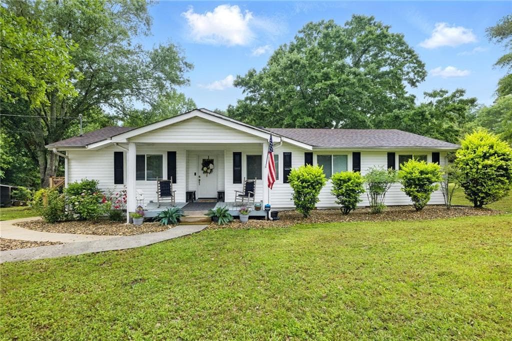 3 bedroom, 2 bathroom, 1,438 sq ft single family residence sold at 1430 Mineral Springs Road, Hoschton, GA 30548