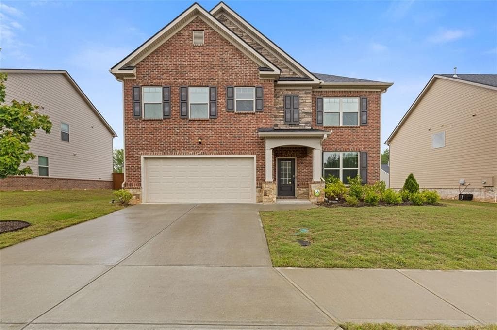 5 bedroom, 3 bathroom single family residence sold at 3825 SYCAMORE HILL Drive, Loganville, GA 30052