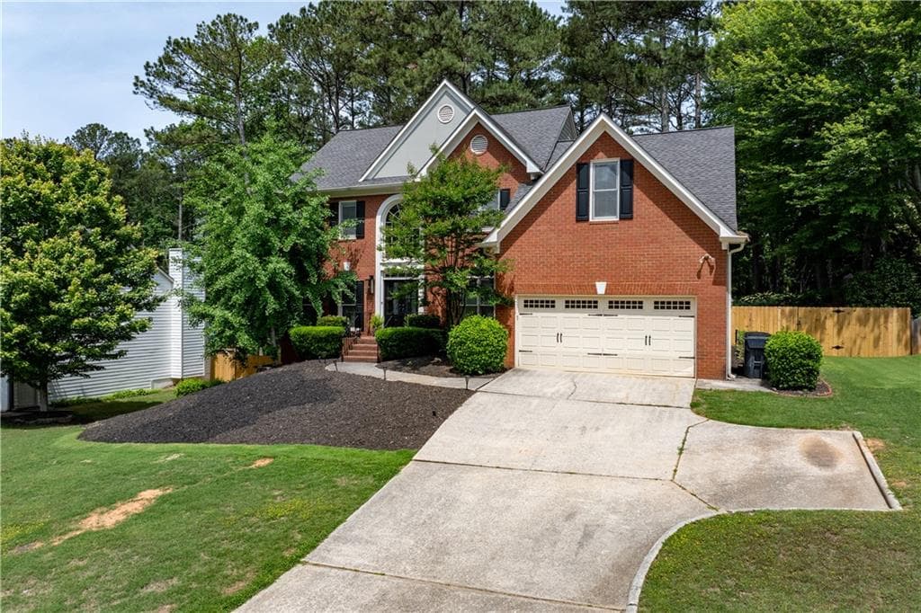 4 bedroom, 4 bathroom single family residence sold at 220 Galesburg Drive, Lawrenceville, GA 30044