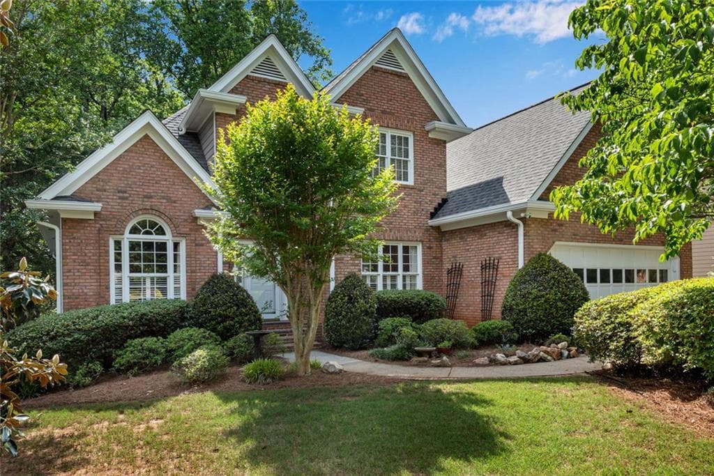 4 bedroom, 3 bathroom, 4,241 sq ft single family residence sold at 2350 Shore View Way, Suwanee, GA 30024