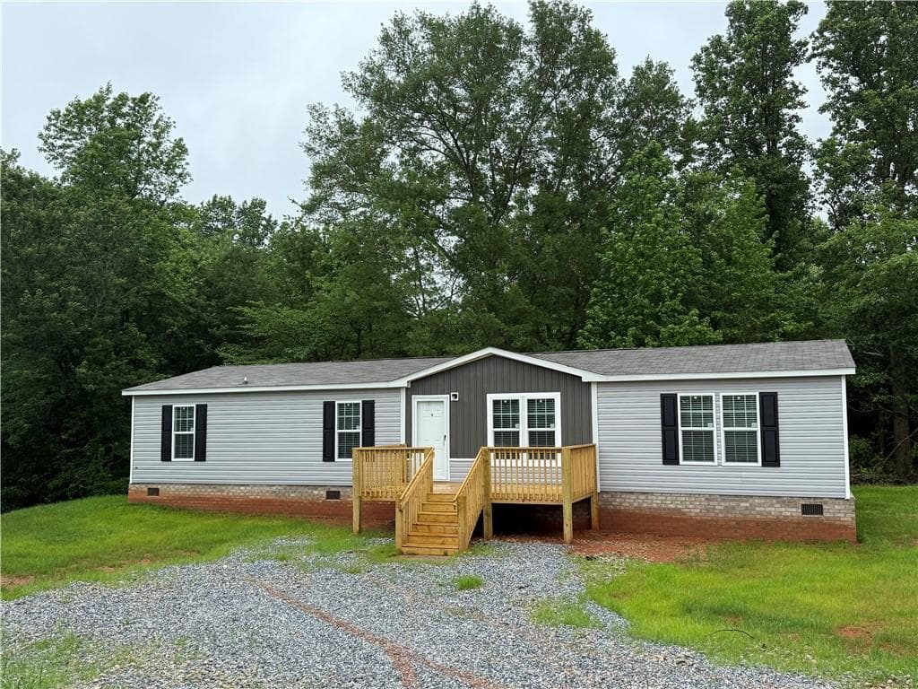 325 Dewaters Road, Commerce, GA 30529 — most recent listing photo