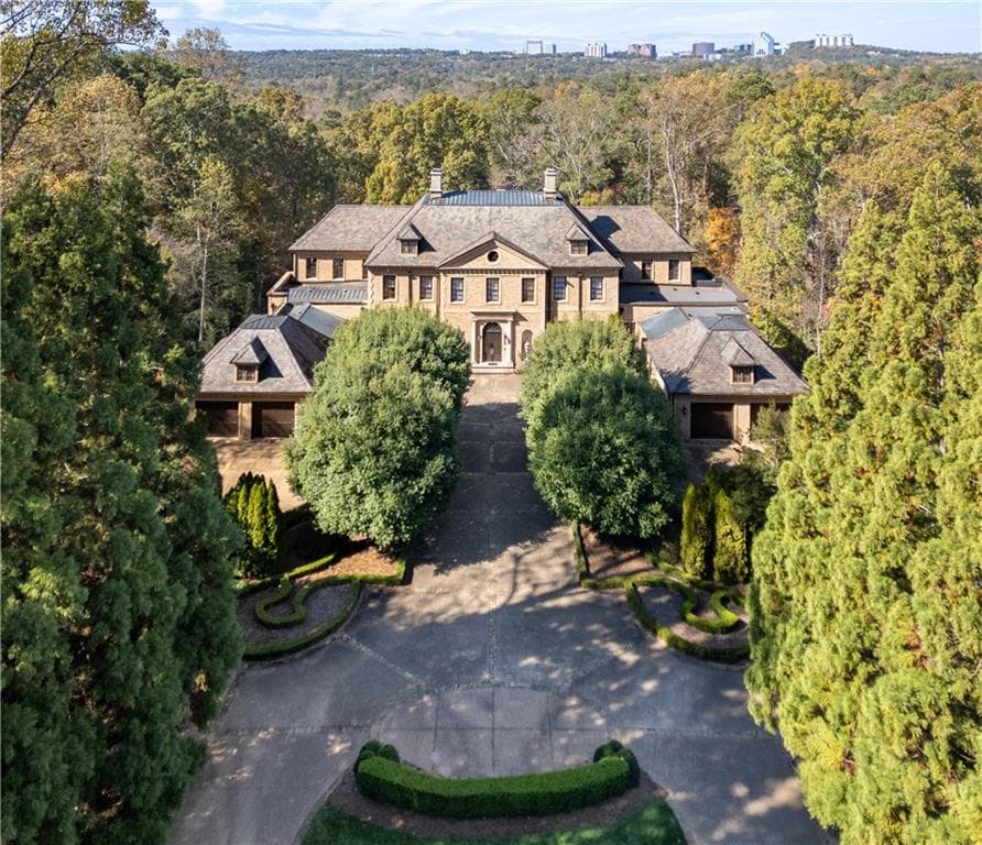 6 bedroom, 12 bathroom, 13,776 sq ft single family residence sold at 3450 Ridgewood Road, Atlanta, GA 30327
