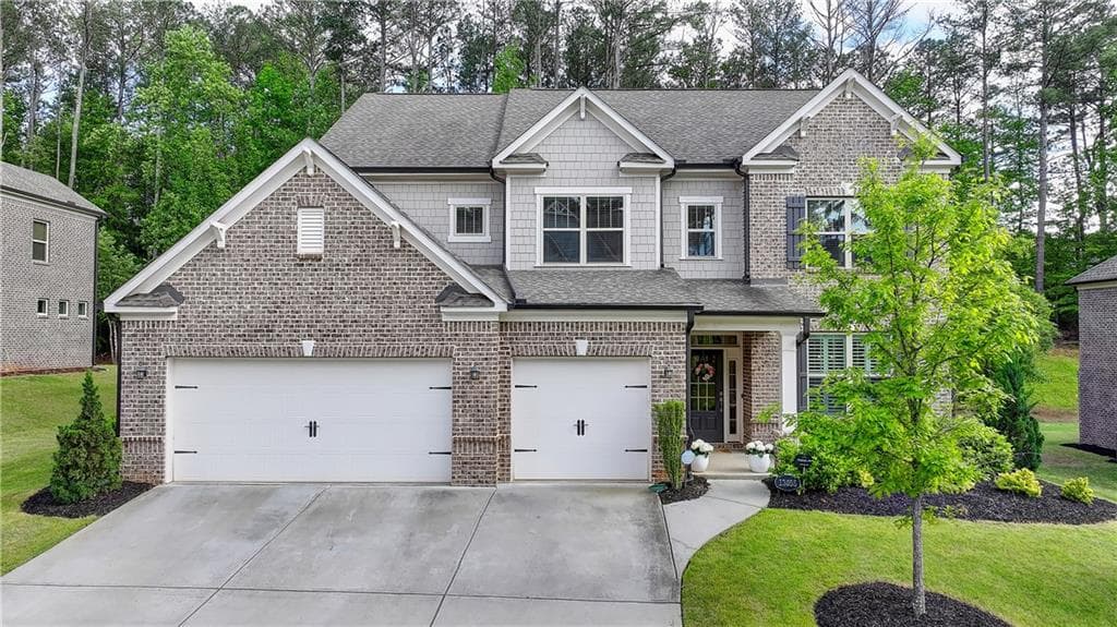 5 bedroom, 4 bathroom single family residence sold at 13055 Fox Road, Alpharetta, GA 30005