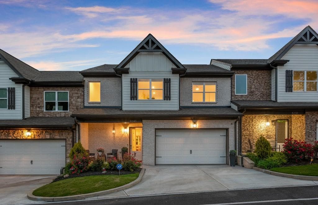 8240 Sonata Lane, Cumming, GA 30041 — most recent listing photo