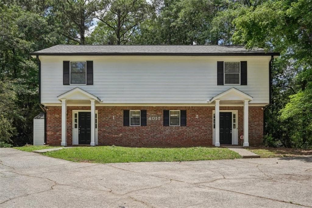 duplex sold at 4017 Hawthorne Circle, Smyrna, GA 30080