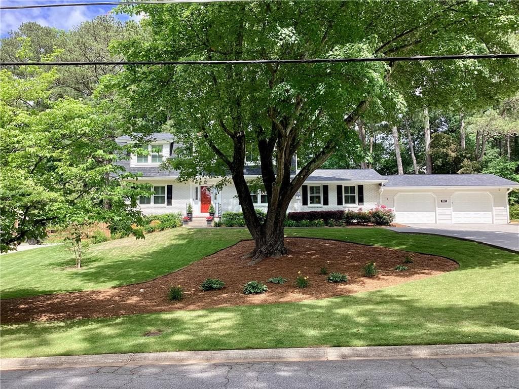 4 bedroom, 3 bathroom, 2,730 sq ft single family residence sold at 2917 Townley Circle, Atlanta, GA 30340