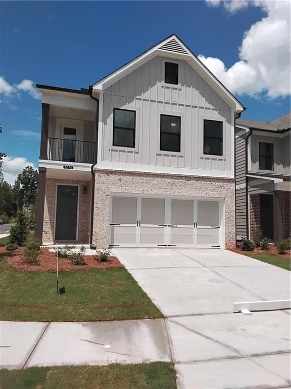 3 bedroom, 3 bathroom single family residence sold at 1074 Crest Mill Drive, Marietta, GA 30008