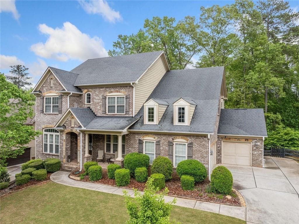 6 bedroom, 5 bathroom single family residence sold at 626 Oakbourne Way, Woodstock, GA 30188