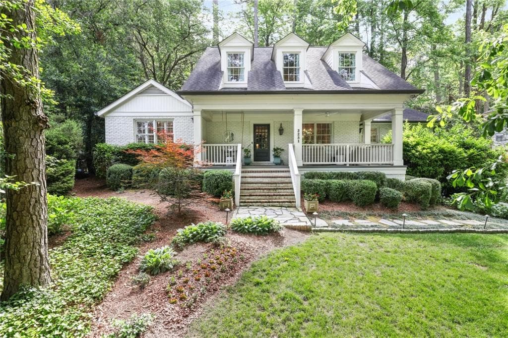 5 bedroom, 5 bathroom single family residence sold at 3251 Pinestream Road, Atlanta, GA 30327