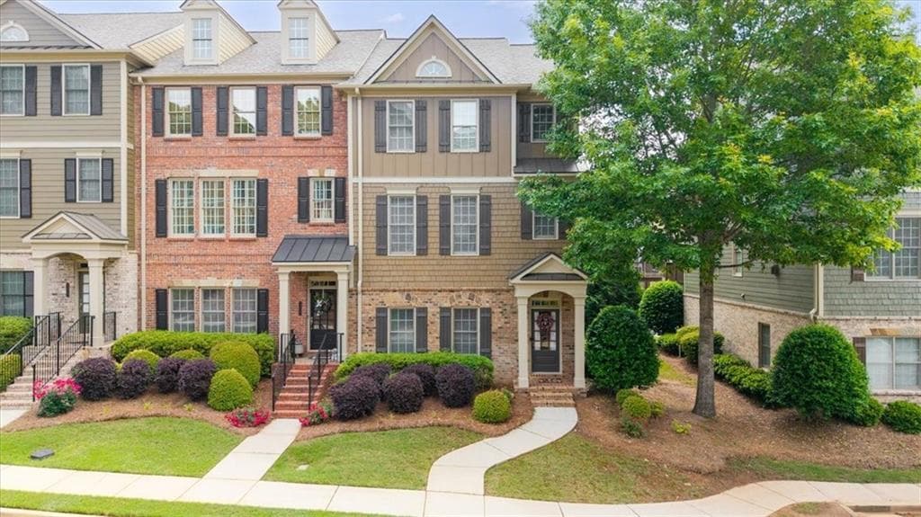 3 bedroom, 4 bathroom townhouse sold at 3857 Felton Hill Road 9, Smyrna, GA 30082