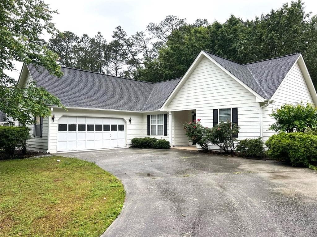 3 bedroom, 2 bathroom single family residence sold at 1255 Summit Point Lane, Snellville, GA 30078