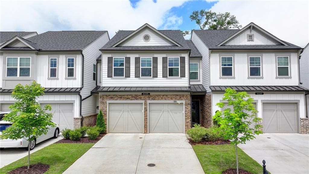 3 bedroom, 3 bathroom townhouse sold at 6125 LANGDON Way, Cumming, GA 30028