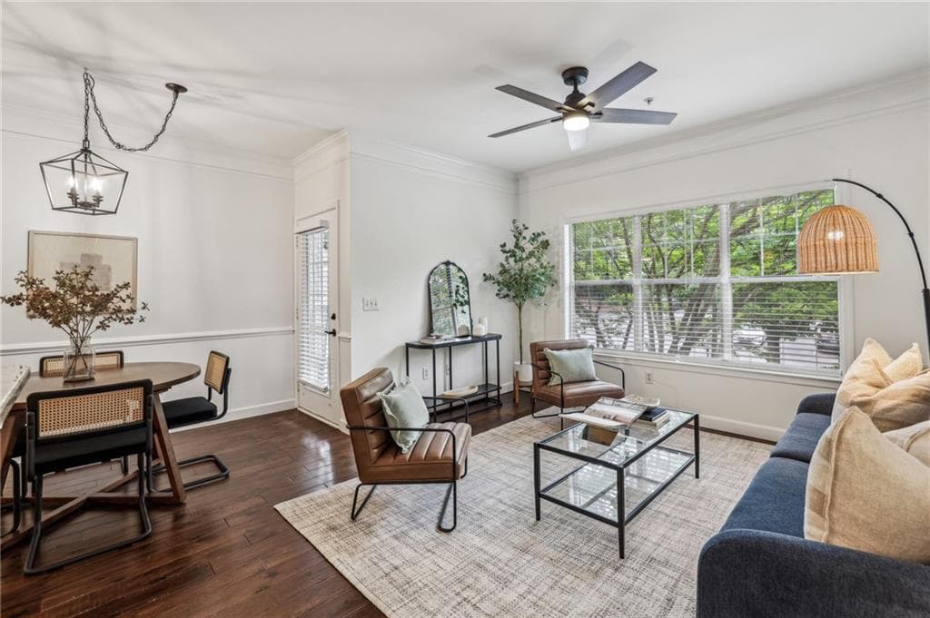 2 bedroom, 2 bathroom, 1,130 sq ft condominium sold at 2700 Pine Tree Road 1208, Atlanta, GA 30324