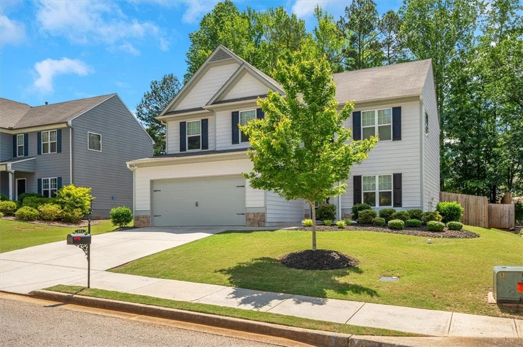 4 bedroom, 3 bathroom single family residence sold at 901 Liberty Bell Run, Hoschton, GA 30548