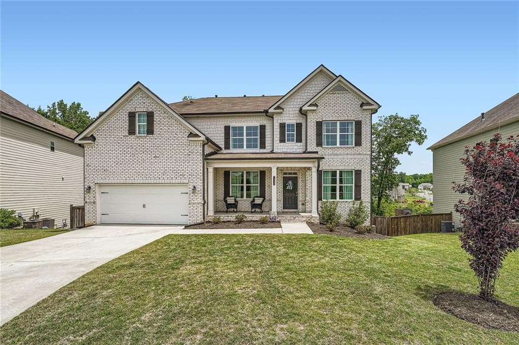 4 bedroom, 3 bathroom single family residence sold at 7820 Bristol Valley Drive, Cumming, GA 30028