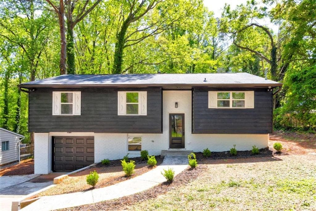 809 Vinton Wood Road, Forest Park, GA 30297 — most recent listing photo