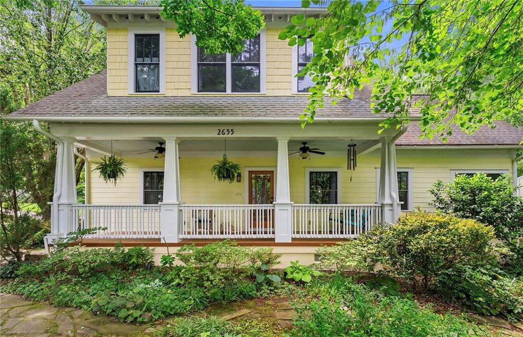 4 bedroom, 3 bathroom, 3,262 sq ft single family residence sold at 2655 Appian Way, Decatur, GA 30030
