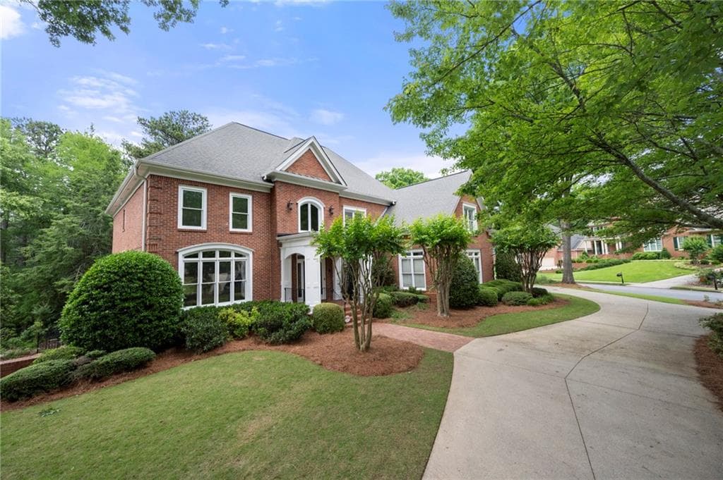6 bedroom, 6 bathroom, 6,377 sq ft single family residence sold at 2743 Long Grove Drive, Marietta, GA 30062