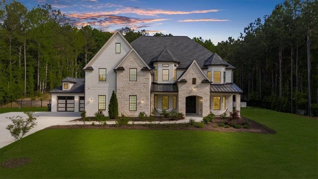 5 bedroom, 6 bathroom single family residence sold at 2400 Worth Avenue, Loganville, GA 30052