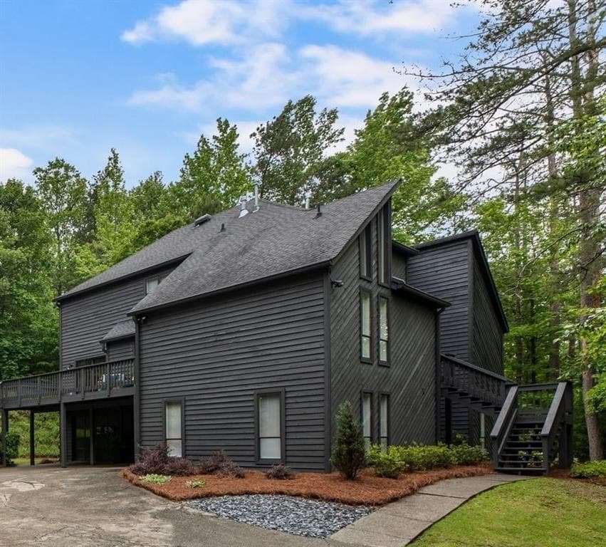 5 bedroom, 4 bathroom single family residence sold at 270 Shady Marsh Trail, Roswell, GA 30075