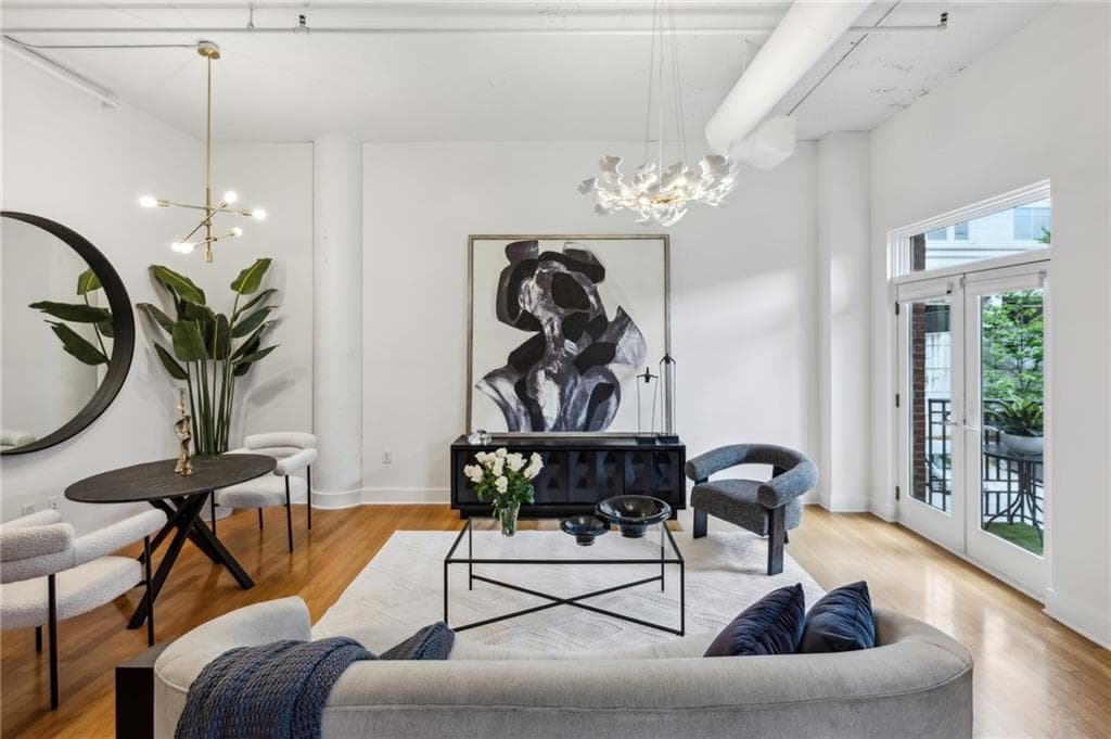 2 bedroom, 2 bathroom, 1,515 sq ft condominium sold at 1058 Piedmont Avenue 103, Atlanta, GA 30309