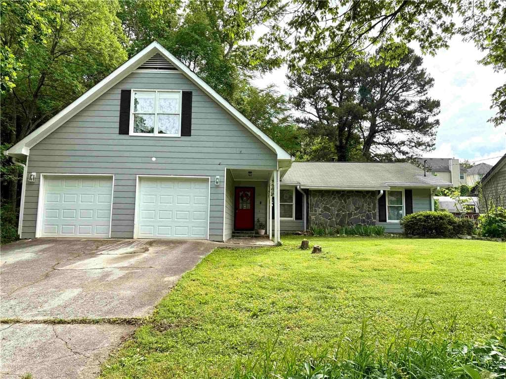 11072 Shannon Circle, Hampton, GA 30228 — most recent listing photo