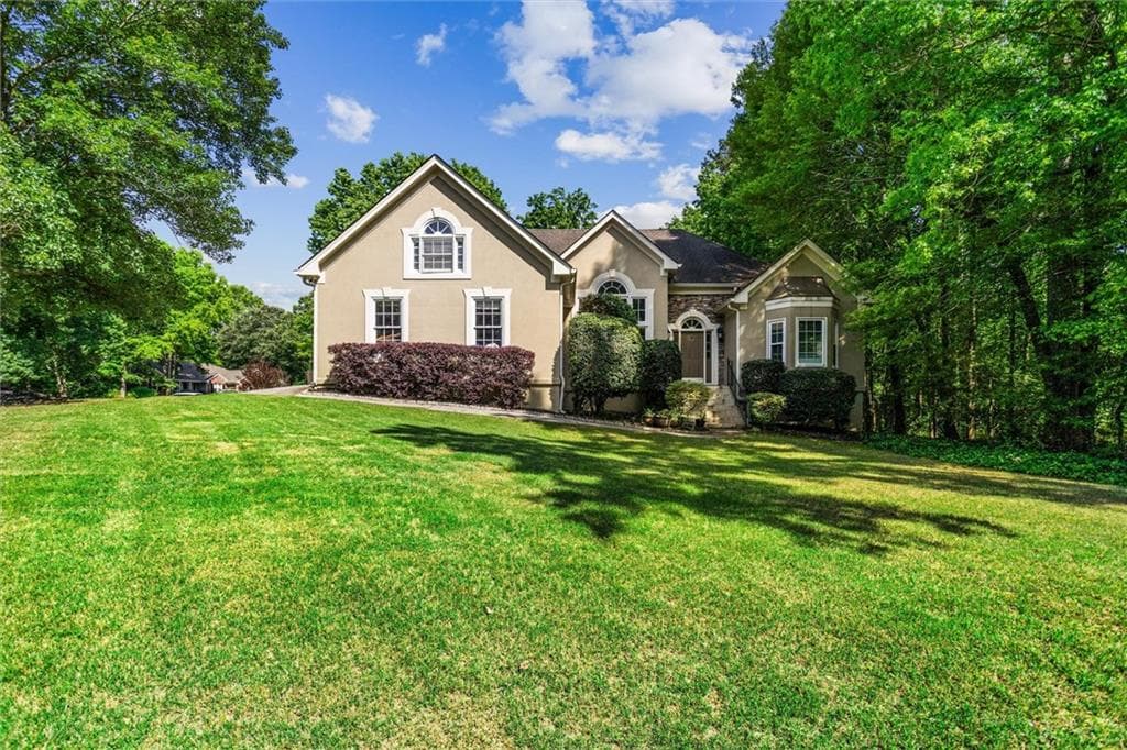 4 bedroom, 2 bathroom, 2,206 sq ft single family residence sold at 1694 Peachcrest Court, Lawrenceville, GA 30043