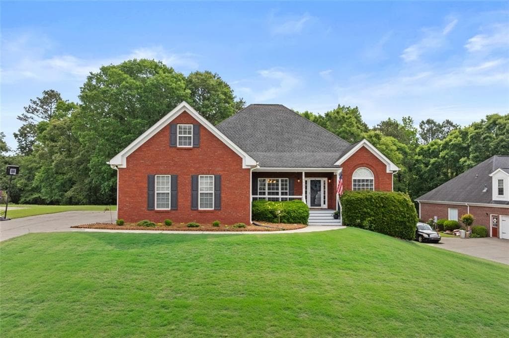 4 bedroom, 4 bathroom, 4,799 sq ft single family residence sold at 9507 GREENS MILL Court, Loganville, GA 30052