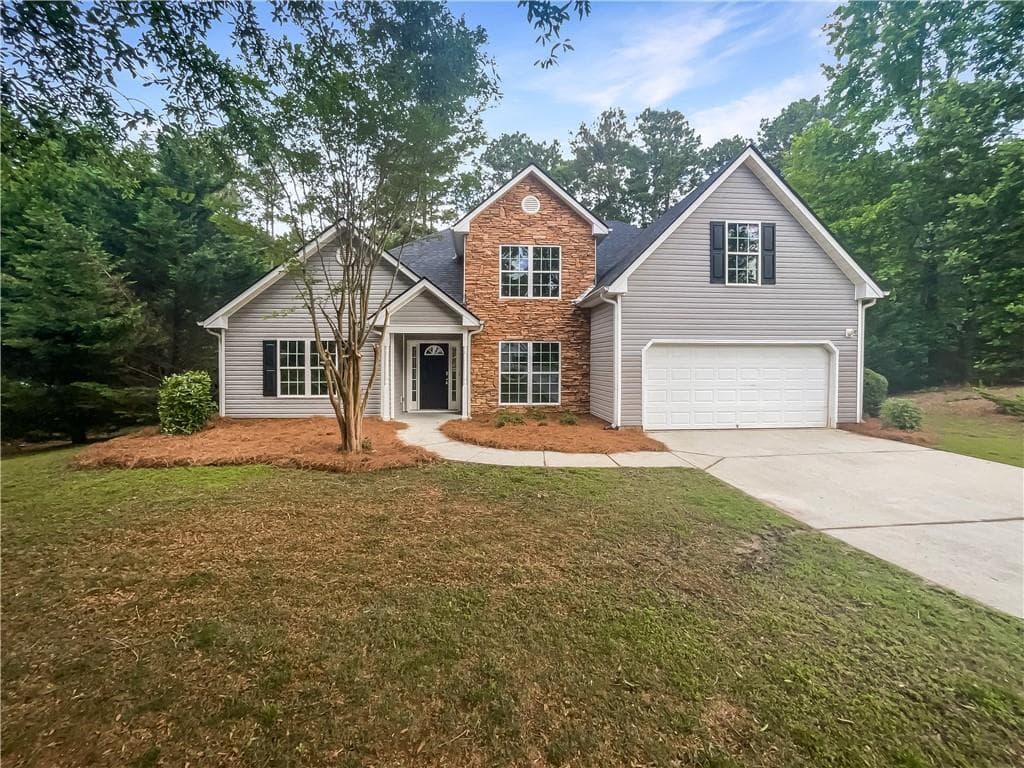 5 bedroom, 3 bathroom, 2,340 sq ft single family residence sold at 834 Winding Grove Lane, Loganville, GA 30052