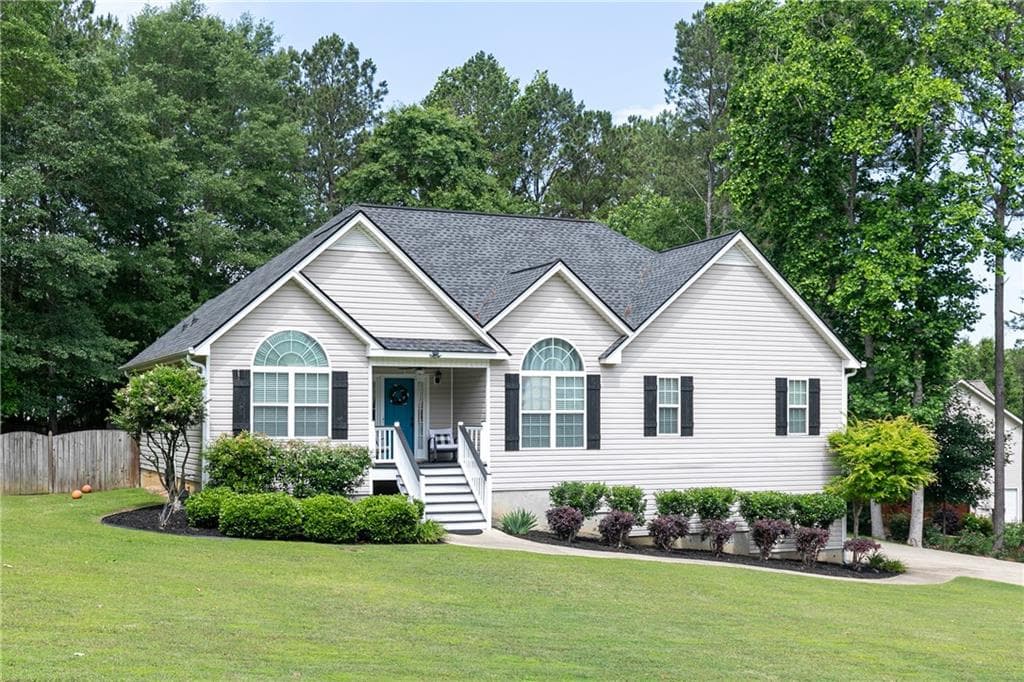 128 Champion Way, Hiram, GA 30141 — most recent listing photo