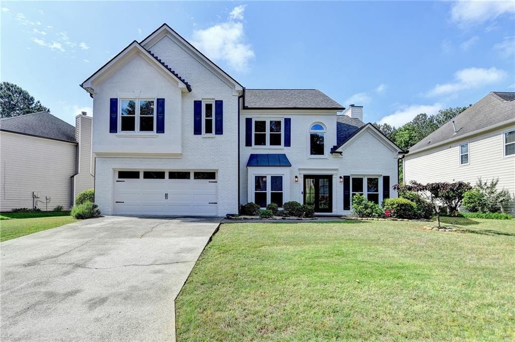 4 bedroom, 3 bathroom, 2,571 sq ft single family residence sold at 9440 Knollcrest Boulevard, Alpharetta, GA 30022