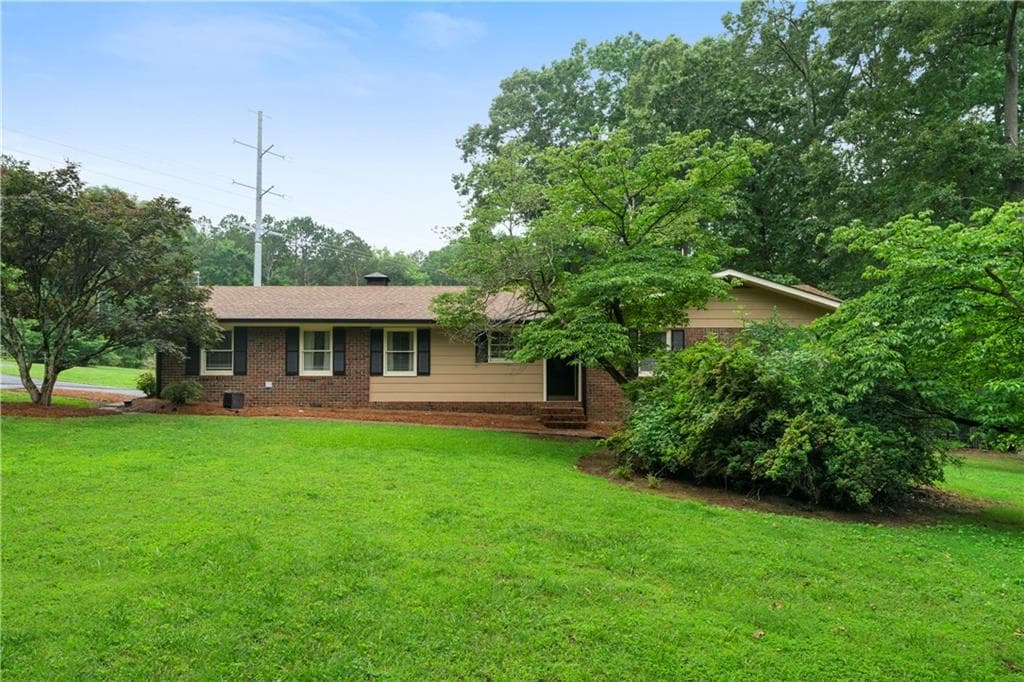 54 Twin Oaks Lane, Cartersville, GA 30120 — most recent listing photo