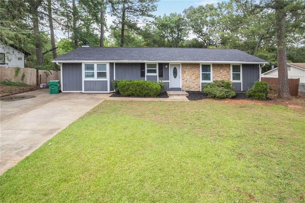 4 bedroom, 2 bathroom single family residence sold at 4448 Denise Drive, Decatur, GA 30035