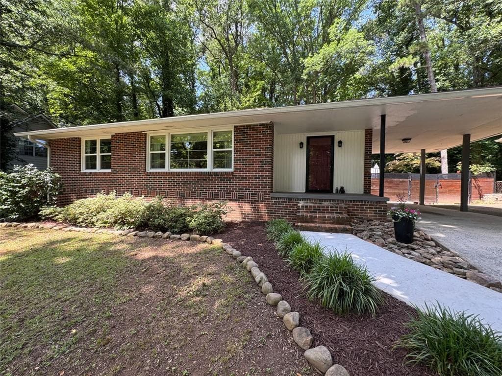 2 bedroom, 1 bathroom single family residence sold at 224 SOURWOOD Drive, Marietta, GA 30062