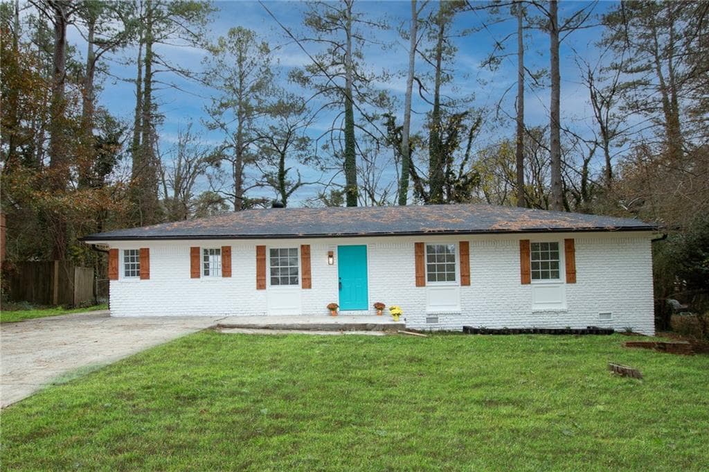 4 bedroom, 2 bathroom, 1,350 sq ft single family residence sold at 3893 BONNIE Lane, Atlanta, GA 30354