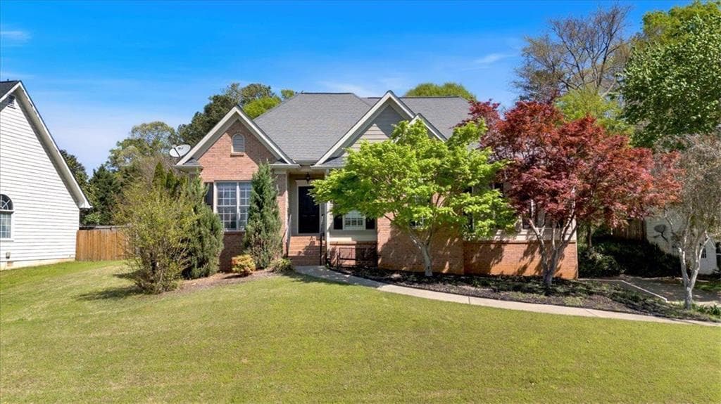 4 bedroom, 3 bathroom single family residence sold at 17 Stiles Fairway, Cartersville, GA 30120