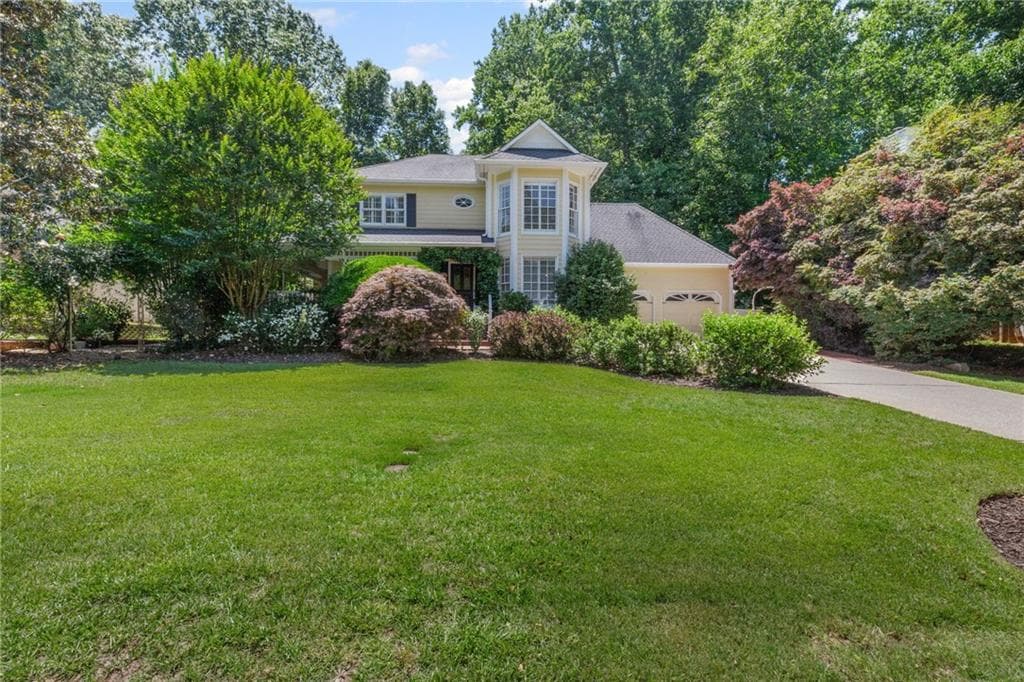4 bedroom, 3 bathroom, 2,772 sq ft single family residence sold at 3231 Connemara Trace, Lawrenceville, GA 30044