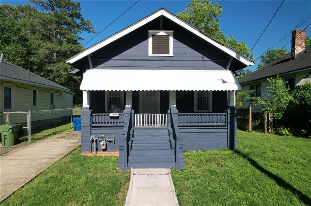 4 bedroom, 2 bathroom, 1,676 sq ft single family residence sold at 1286 Allene Avenue, Atlanta, GA 30310