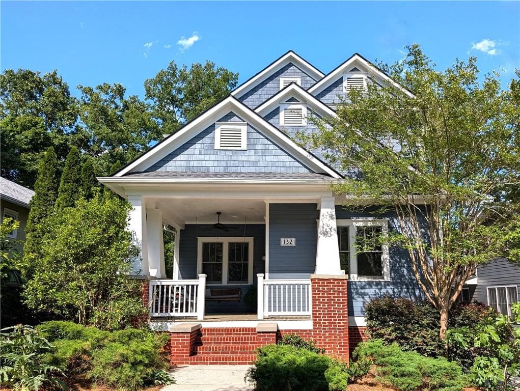5 bedroom, 5 bathroom single family residence sold at 132 Olympic Place, Decatur, GA 30030