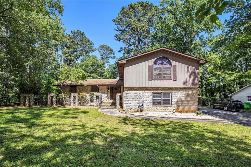5491 Valley Brook Road, Mableton, GA 30126 — most recent listing photo