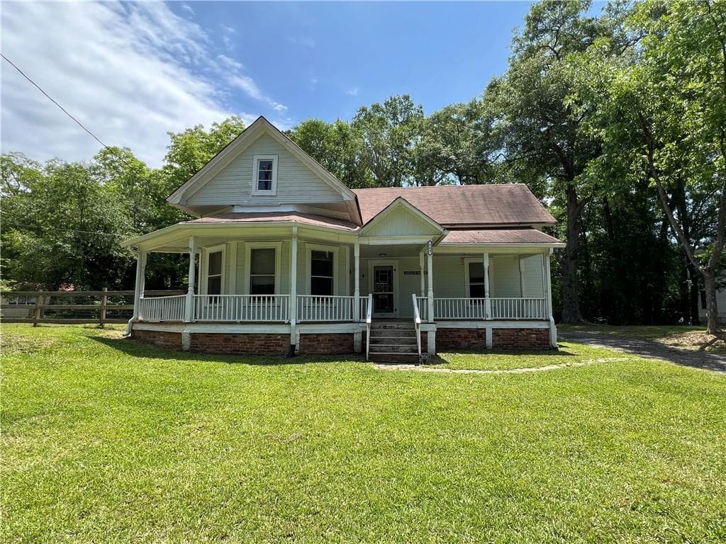 2 bedroom, 1 bathroom single family residence sold at 243 Old Acworth Road, Dallas, GA 30132