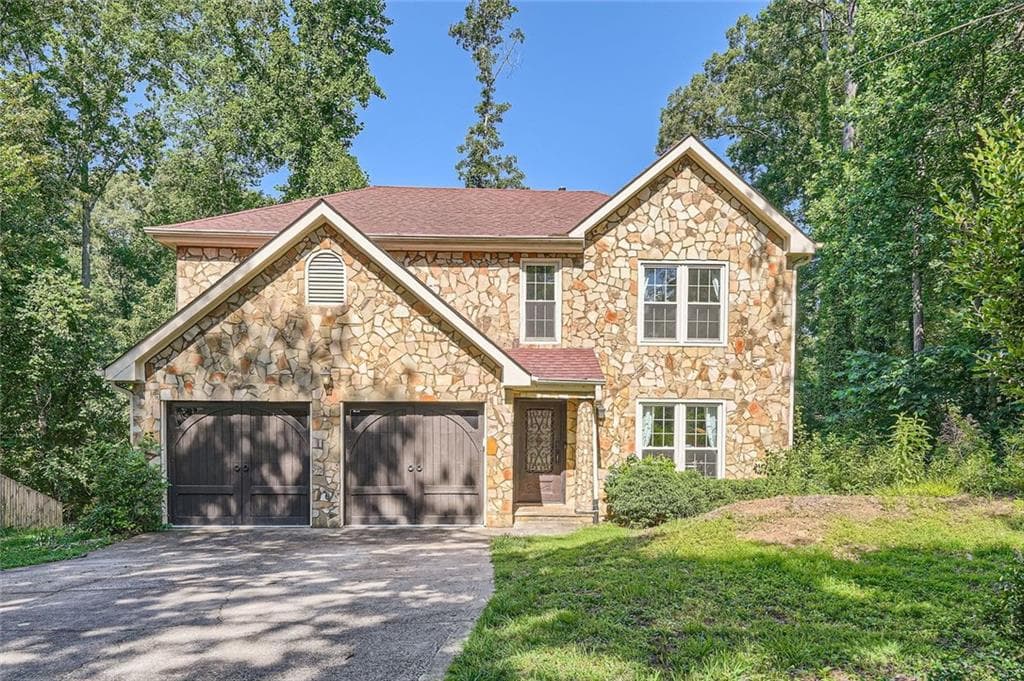 4 bedroom, 4 bathroom, 3,728 sq ft single family residence sold at 3005 Park Chase, Alpharetta, GA 30022