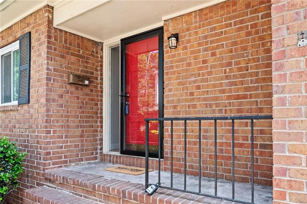 4 bedroom, 3 bathroom, 1,782 sq ft condominium sold at 3322 Northcrest Road A, Atlanta, GA 30340