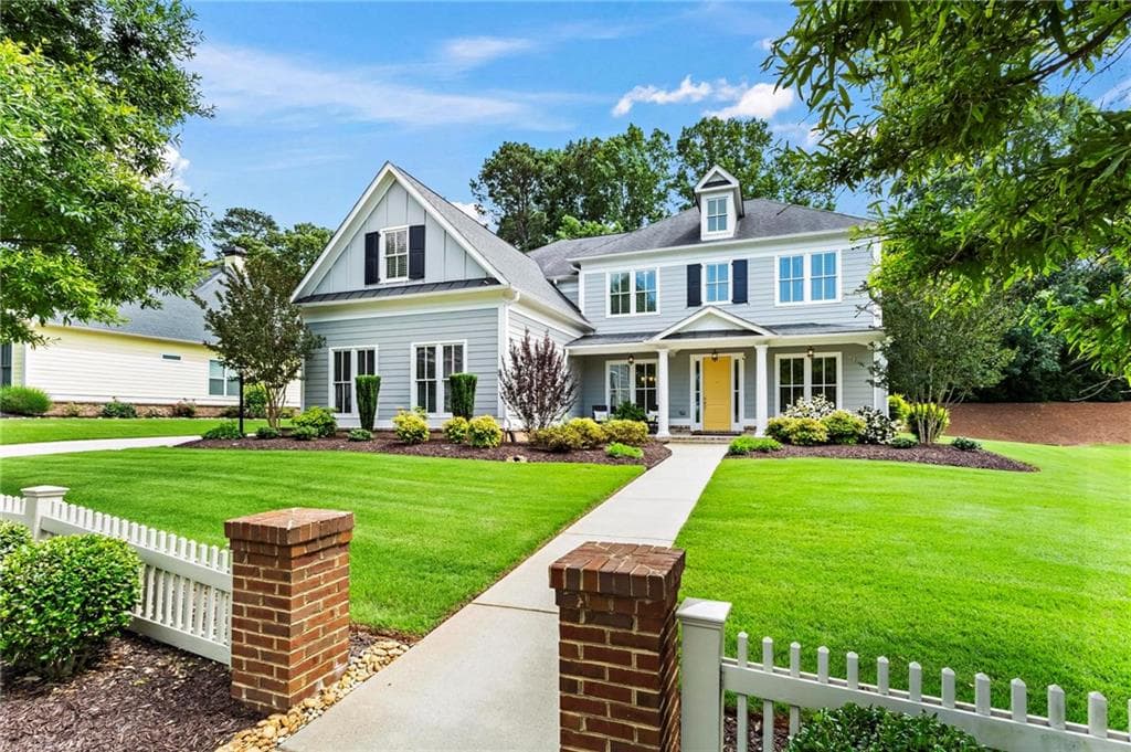 5 bedroom, 4 bathroom single family residence sold at 4115 Williams Point Drive, Cumming, GA 30028