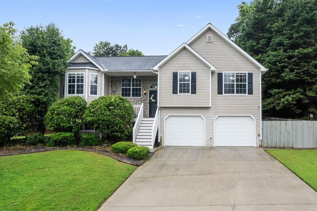 4 bedroom, 3 bathroom single family residence sold at 74 Knights Court, Dallas, GA 30157